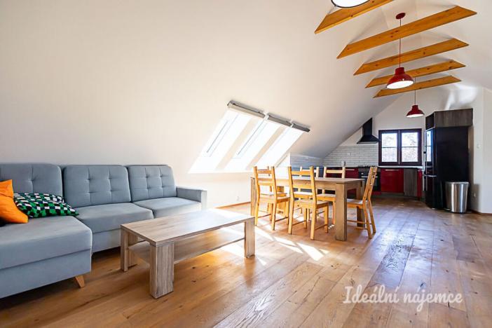 Pronájem bytu 4+kk, Praha - Braník, Pod svahem, 140 m2