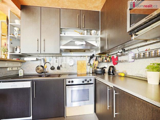 Prodej bytu 3+1, Neratovice, Dr. E. Beneše, 76 m2