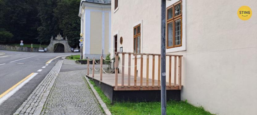 Pronájem komerční nemovitosti, Hukvaldy, 240 m2