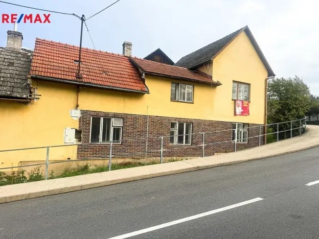 Prodej rodinného domu, Loučka, 200 m2