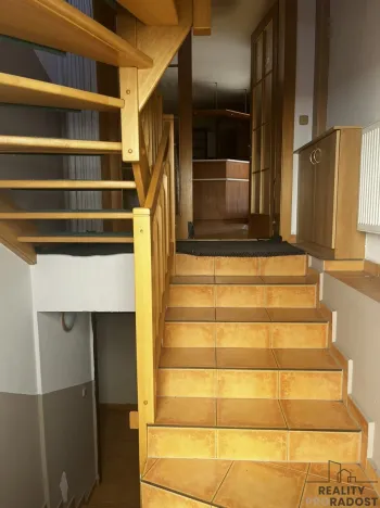 Prodej rodinného domu, Podhradní Lhota, 160 m2