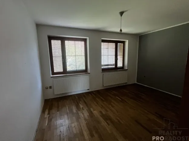 Prodej rodinného domu, Podhradní Lhota, 160 m2