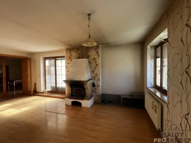 Prodej rodinného domu, Podhradní Lhota, 160 m2