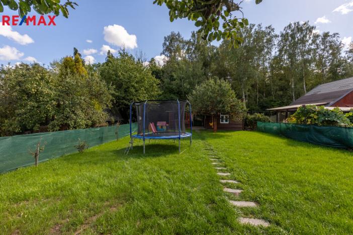 Prodej zahrady, Jenišov, 350 m2