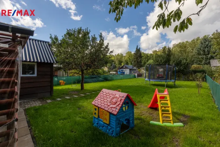 Prodej zahrady, Jenišov, 350 m2