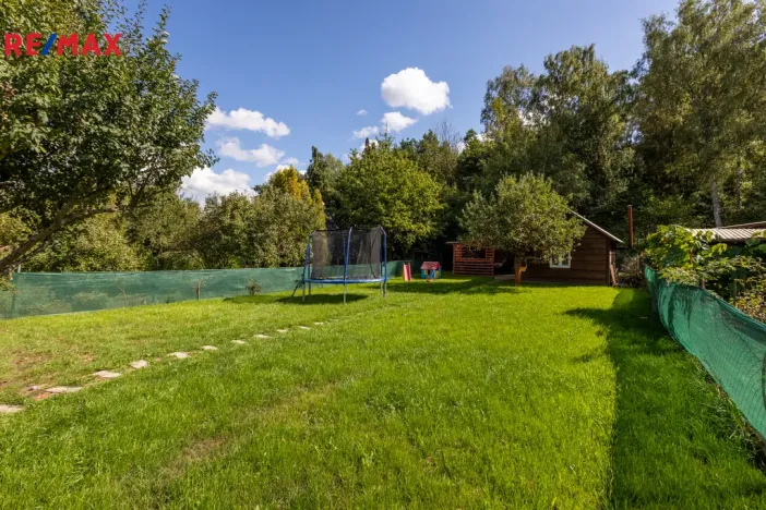 Prodej zahrady, Jenišov, 350 m2