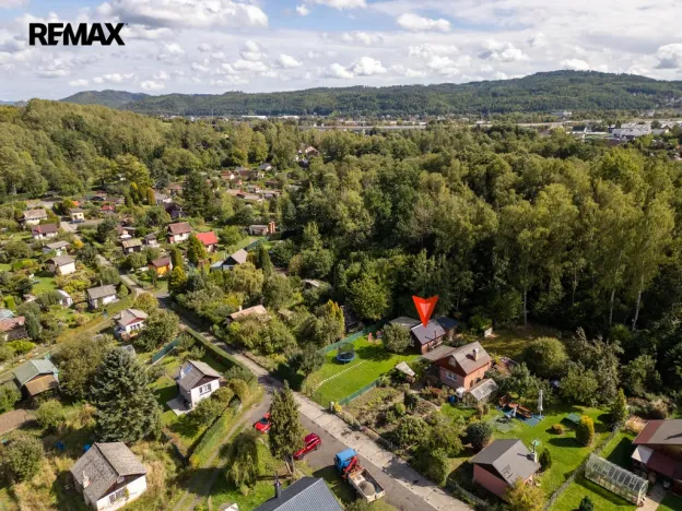 Prodej zahrady, Jenišov, 350 m2