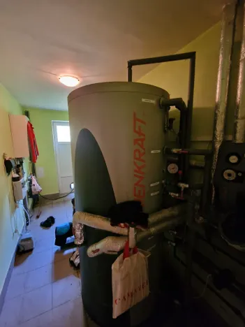 Prodej rodinného domu, Hrdlořezy, 280 m2