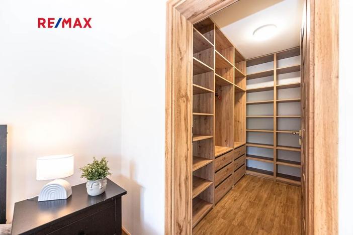 Prodej rodinného domu, Mnichovice, Myšlínská, 202 m2