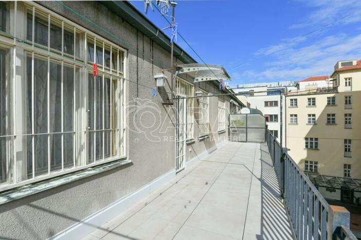 Pronájem bytu 3+1, Praha - Nové Město, Jungmannova, 80 m2