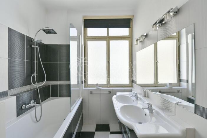 Pronájem bytu 3+1, Praha - Nové Město, Jungmannova, 80 m2