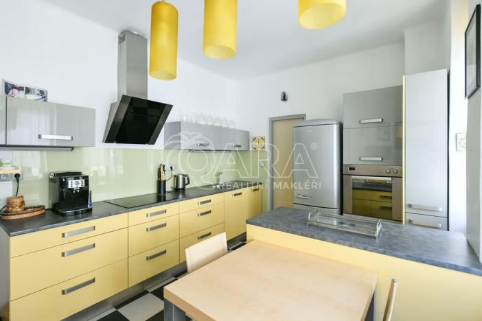 Pronájem bytu 3+1, Praha - Nové Město, Jungmannova, 80 m2