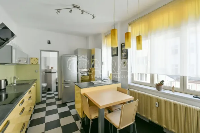 Pronájem bytu 3+1, 80 m², Jungmannova, Praha 1, Nové Město