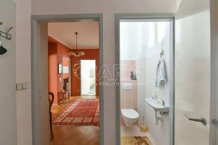 Pronájem bytu 3+1, Praha - Nové Město, Jungmannova, 80 m2