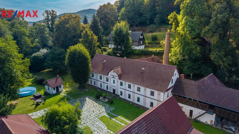 Prodej rodinného domu, Dubá - Zakšín, 380 m2