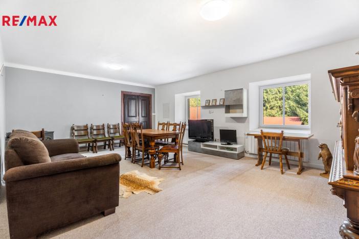 Prodej rodinného domu, Dubá - Zakšín, 380 m2