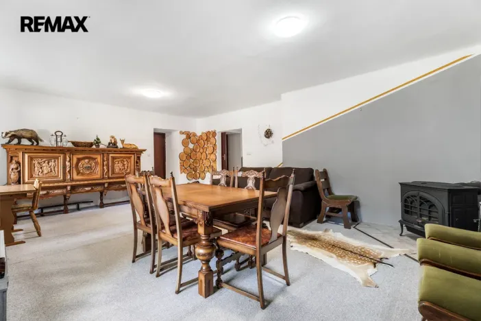 Prodej rodinného domu, Dubá - Zakšín, 380 m2