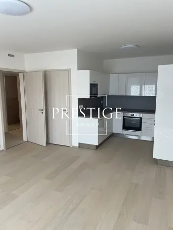 Pronájem bytu 2+kk, Praha - Modřany, Vorařská, 54 m2