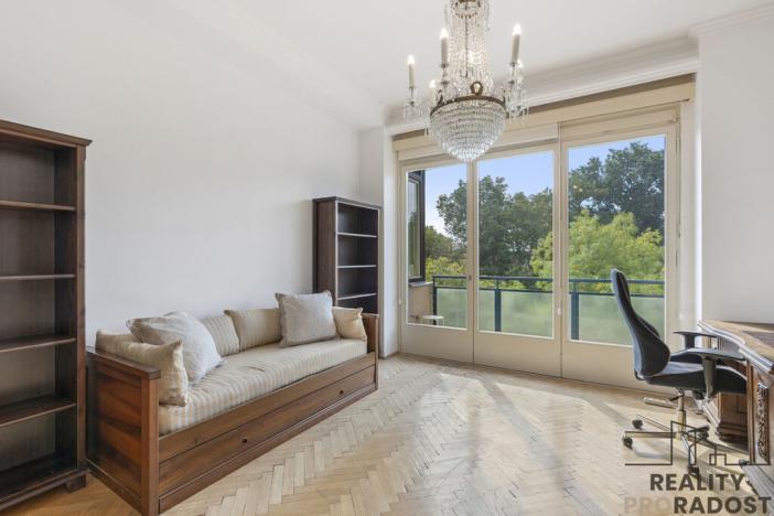 Pronájem bytu 3+1, Praha - Holešovice, Kostelní, 133 m2