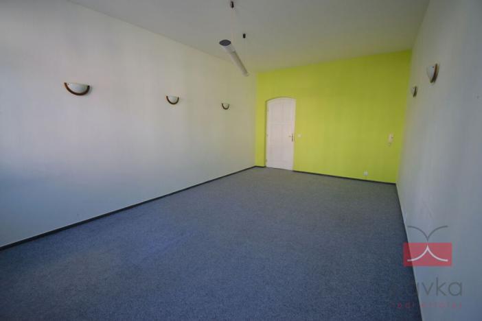 Pronájem kanceláře, Humpolec, Dolní náměstí, 34 m2