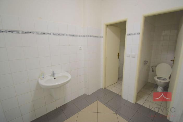 Pronájem kanceláře, Humpolec, Dolní náměstí, 34 m2