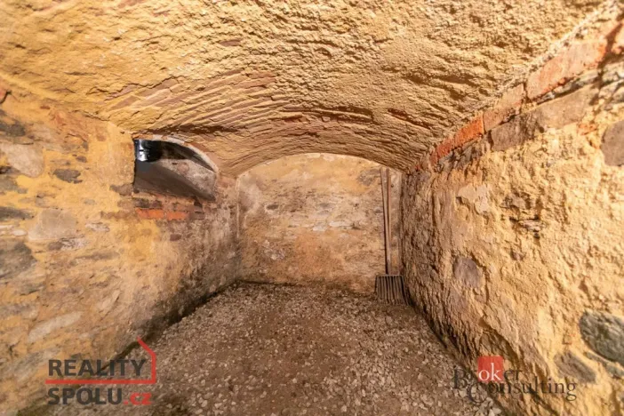 Prodej rodinného domu, Toužim, Pod Brankou, 219 m2