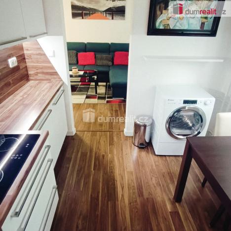 Prodej bytu 2+1, Děčín - Děčín III-Staré Město, Jezdecká, 62 m2