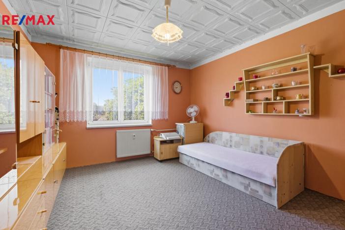 Prodej bytu 3+1, Dolní Žandov, 79 m2