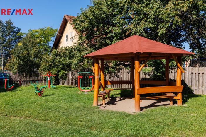 Prodej bytu 3+1, Dolní Žandov, 79 m2