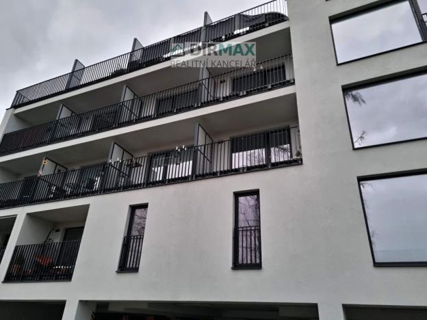 Pronájem bytu 1+kk, Plzeň, Radyňská, 71 m2