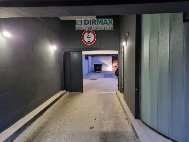 Pronájem bytu 1+kk, Plzeň, Radyňská, 71 m2