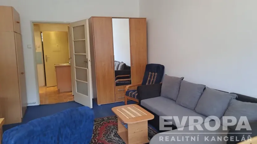 Pronájem bytu 1+kk, Praha - Nusle, U družstva Ideál, 25 m2