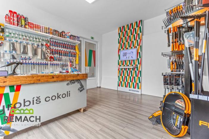 Pronájem obchodního prostoru, Náchod, Bratří Čapků, 70 m2