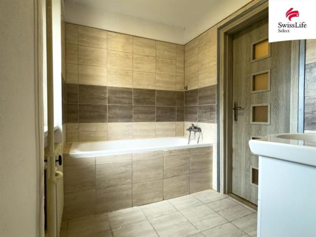 Prodej činžovního domu, Hradec Králové, Na Hrázce, 300 m2