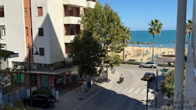 Prodej bytu 3+1, Montesilvano,Itálie, 59 m2