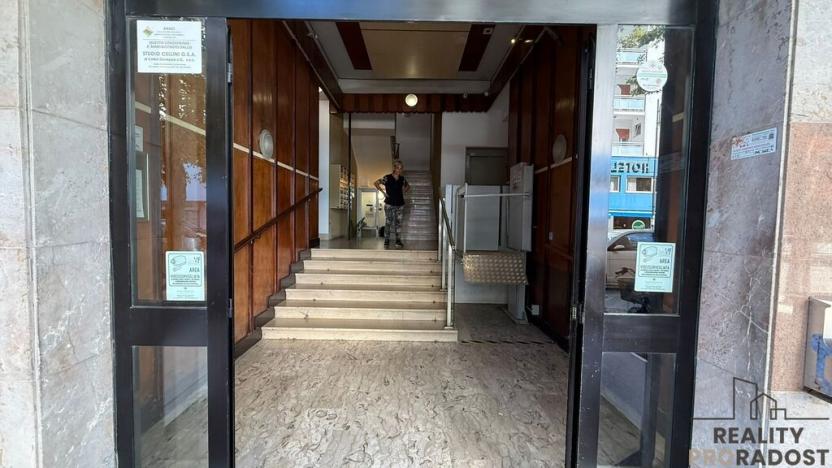 Prodej bytu 3+1, Montesilvano,Itálie, 59 m2