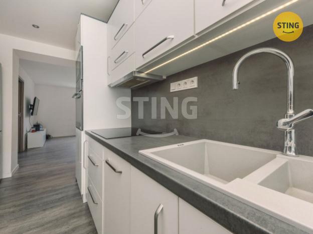 Prodej bytu 3+1, Pardubice, Jiránkova, 78 m2