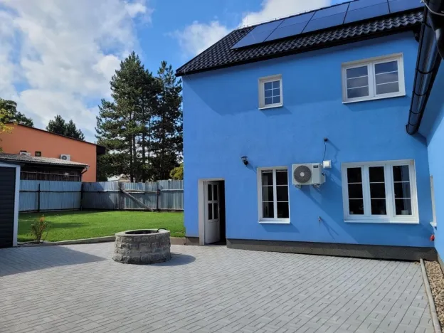 Prodej rodinného domu, Vroutek, Kryrská, 300 m2