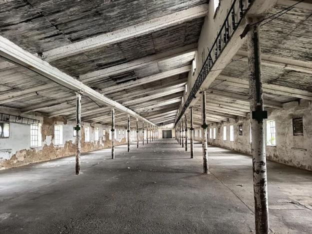 Pronájem skladu, Březůvky, 941 m2