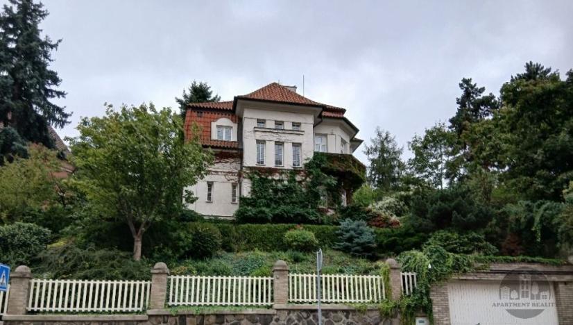 Pronájem bytu 2+kk, Praha, Svatoslavova, 51 m2