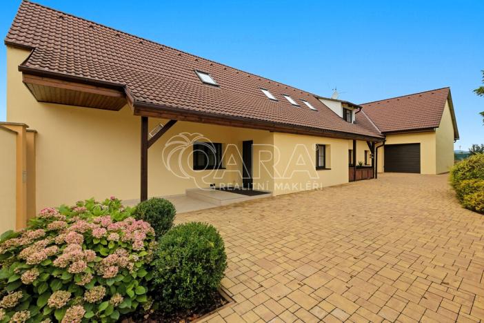 Prodej rodinného domu, Libochovice - Dubany, 271 m2