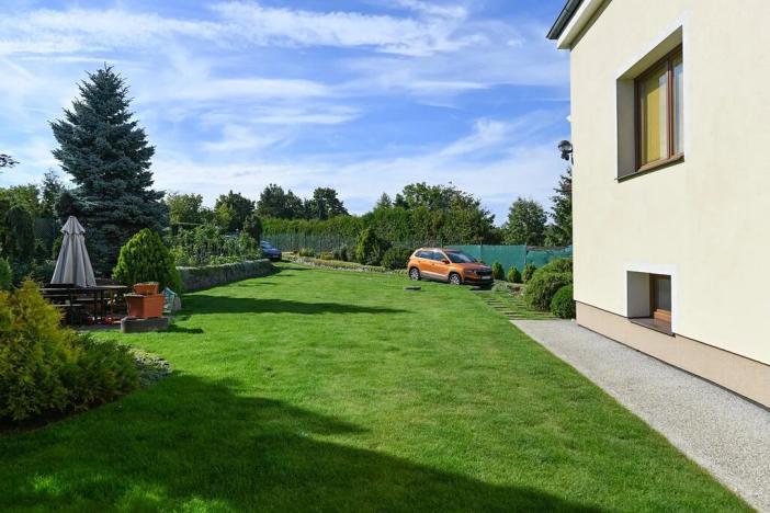 Prodej rodinného domu, Statenice, 203 m2