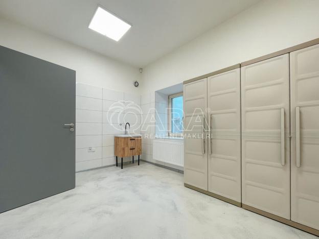 Pronájem výrobních prostor, Příbor, Freudova, 115 m2