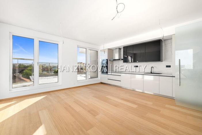 Pronájem bytu 3+kk, České Budějovice, Hálkova, 65 m2