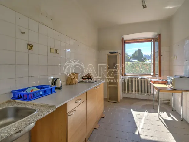 Prodej rodinného domu, Frymburk, 330 m2