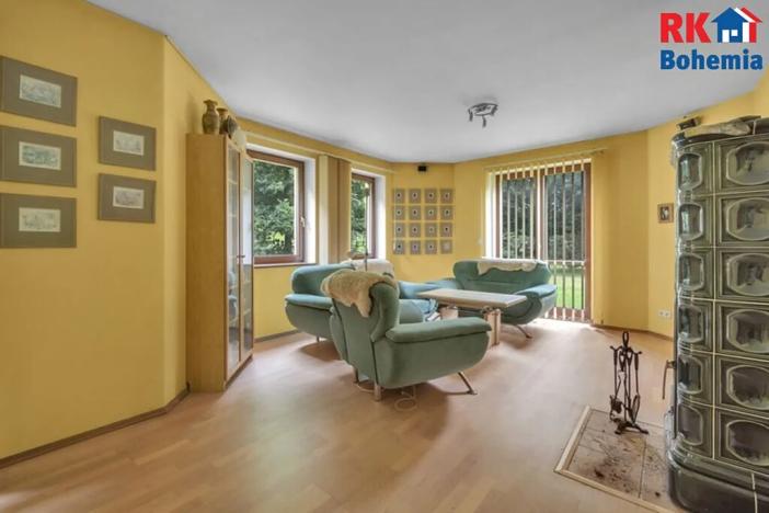 Prodej rodinného domu, Hrdlořezy, 400 m2