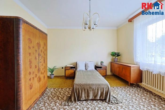 Prodej rodinného domu, Semice, 142 m2