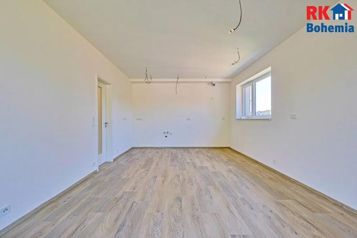 Prodej bytu 3+kk, Doubravčice, Ve svahu, 71 m2