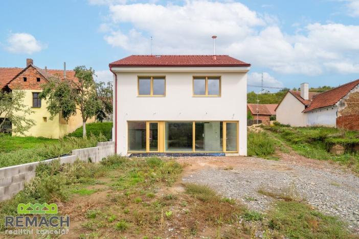 Prodej rodinného domu, Drslavice, 196 m2