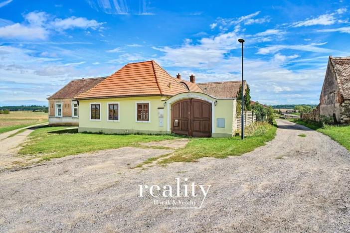 Prodej rodinného domu, Štítary, 202 m2